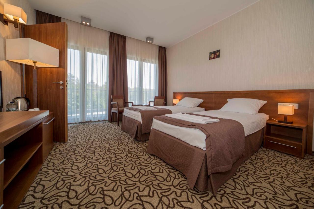 Centrum Wypoczynkowo-Konferencyjne Solaris Лазы Экстерьер фото