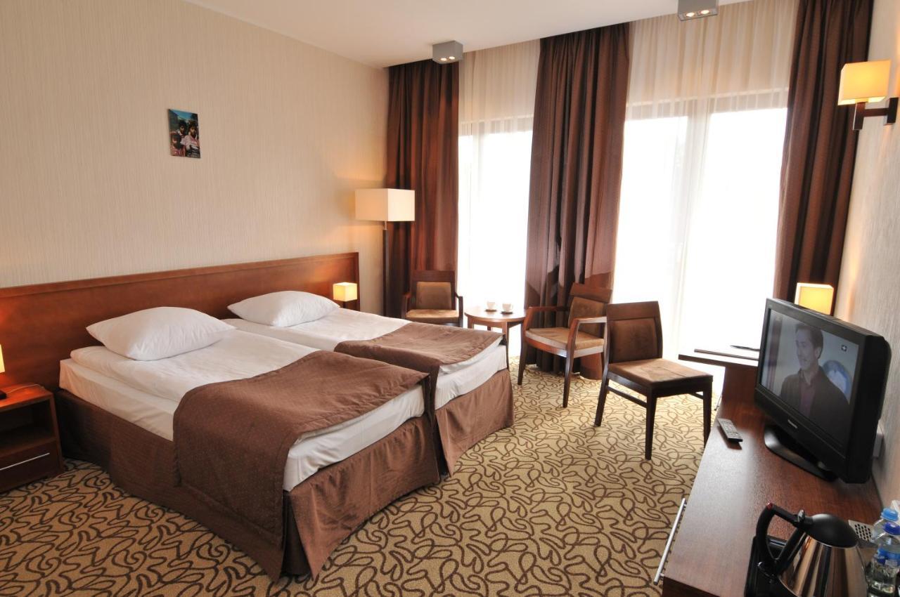 Centrum Wypoczynkowo-Konferencyjne Solaris Лазы Экстерьер фото