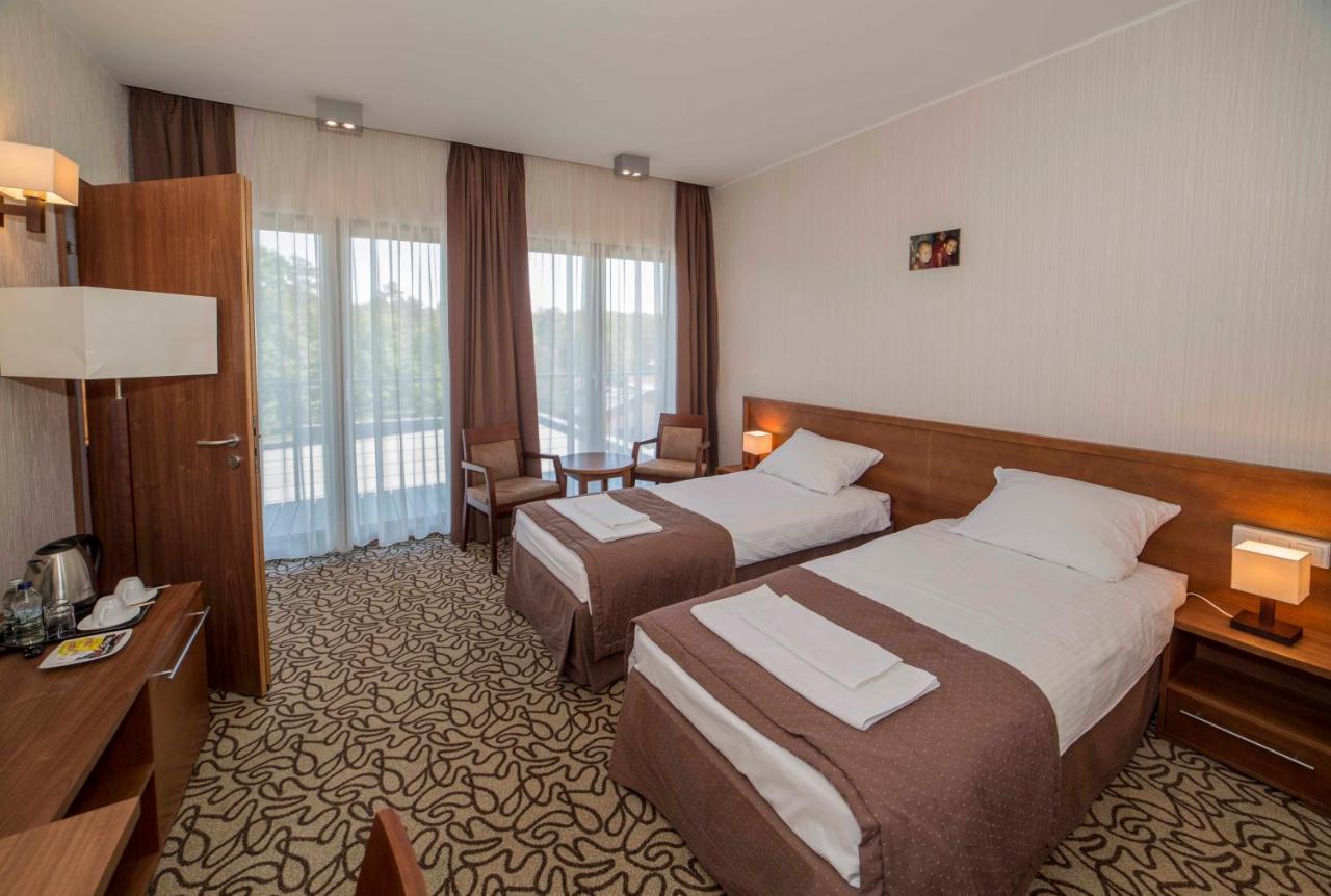 Centrum Wypoczynkowo-Konferencyjne Solaris Лазы Экстерьер фото