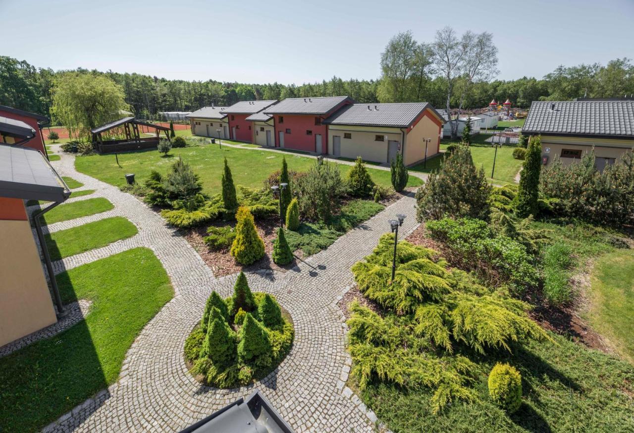 Centrum Wypoczynkowo-Konferencyjne Solaris Лазы Экстерьер фото